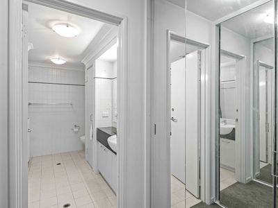 510 / 126 Mounts Bay Road, Perth