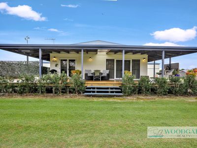 8 WALLUM STREET, Woodgate