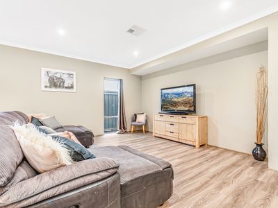 19 Dragonfly Road, Banksia Grove