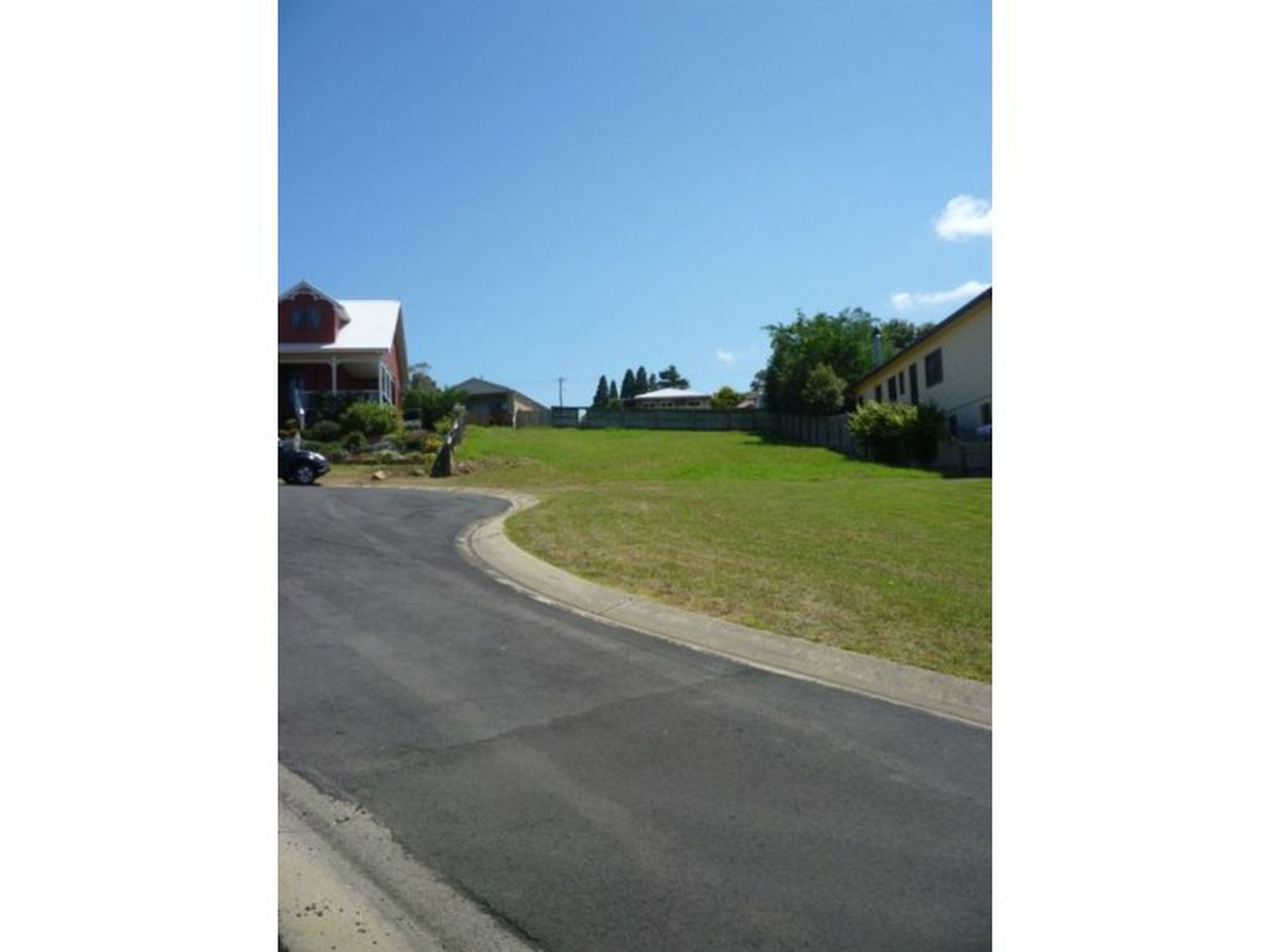 12 Drury Lane, Milton