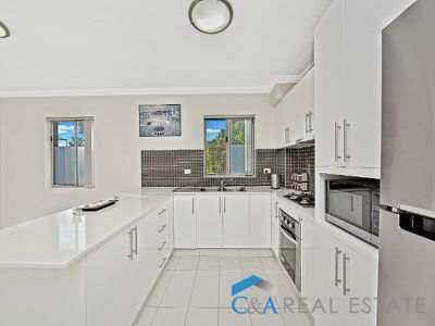 12 / 55 Cross Street, Guildford