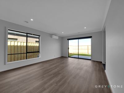 34 Maradona Boulevard, Deanside