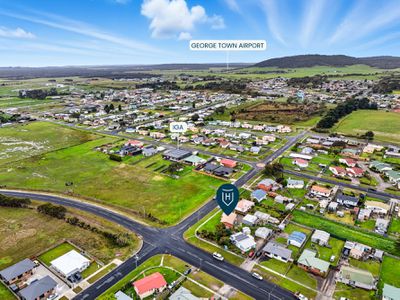 46 Davies Street, George Town