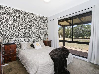35 Tavern Terrace, Wangaratta