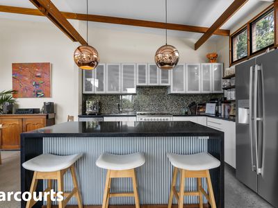 26 Ross Avenue, Narrawallee