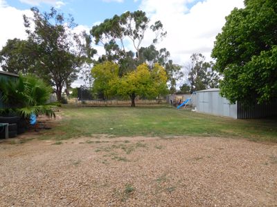 35 Homewood Drive, Mooroopna