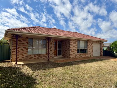 31 Doncaster Avenue, Dubbo