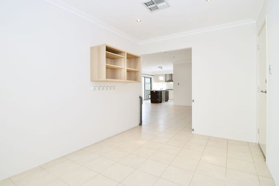 22 Searchers Crescent , Baldivis