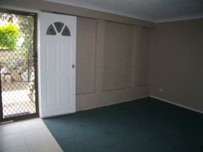 4 Bryant Court, Silkstone