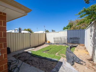 b / 19 Xavier Street, Carey Park