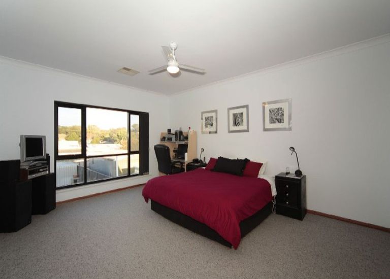 206 Esplanade, Aldinga Beach