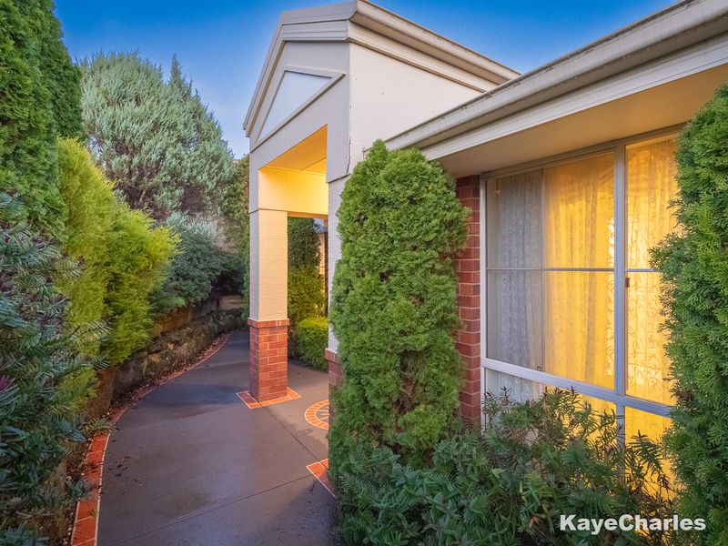 8 Tranquillity Place, Beaconsfield