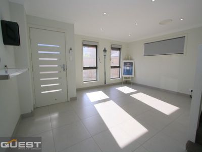 34 Greater Circuit, Bass Hill