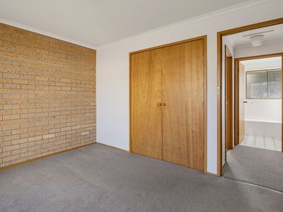 8 / 11 Cadbury Road, Claremont
