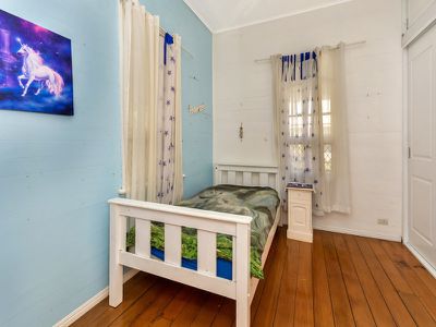 26 Darling Street East, Sadliers Crossing