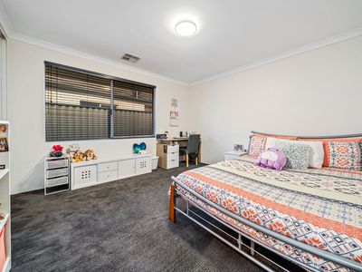 6 Wisely Court, Aubin Grove