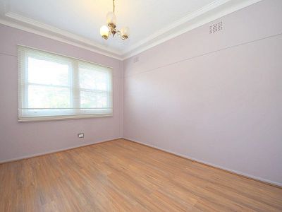 235 Henry Lawson Drive, Georges Hall