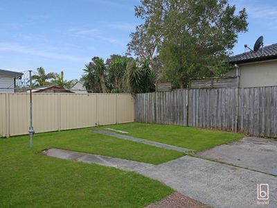 12 Third Avenue, Toukley