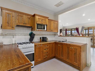 75 Lambing Gully Rd, Whiteheads Creek