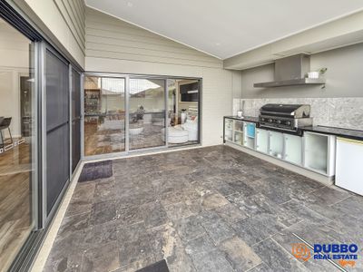 30 Alexandrina Avenue, Dubbo