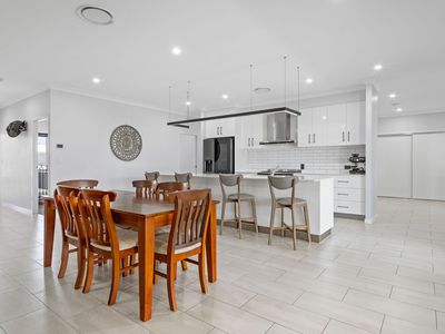 3 Broadway Court, Deebing Heights