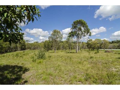 17 Silverdale Court, Cooroibah