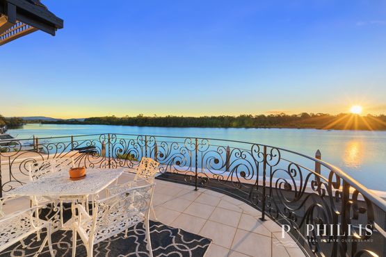 5276 Marine Drive North, Sanctuary Cove