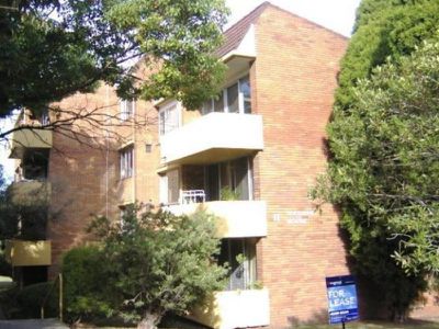 3 / 11 Kembla Street, North Wollongong