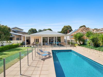 59 Avenue Road, Highgate