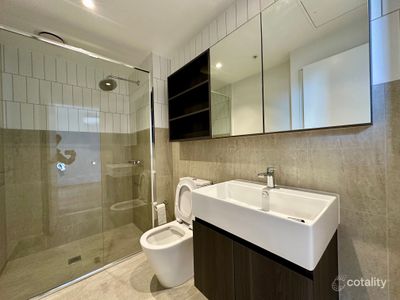 3502 / 245 City Road, Southbank