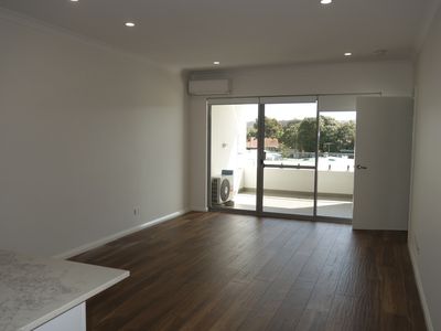 12/3 Liege Street, Woodlands