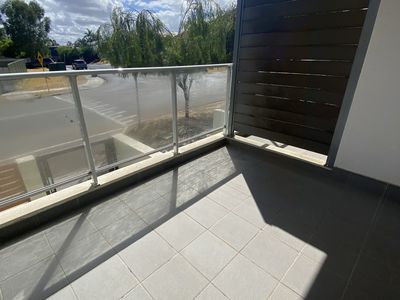 210 / 2 Rutland Avenue, Lathlain