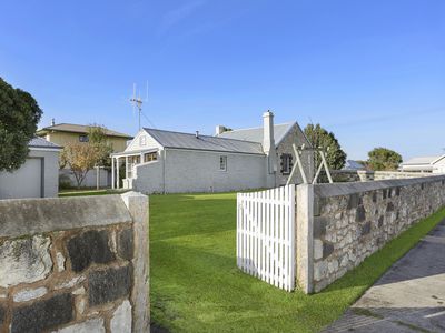 94 Bank Street, Port Fairy