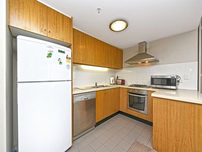 902 / 77-81 Berry Street, North Sydney