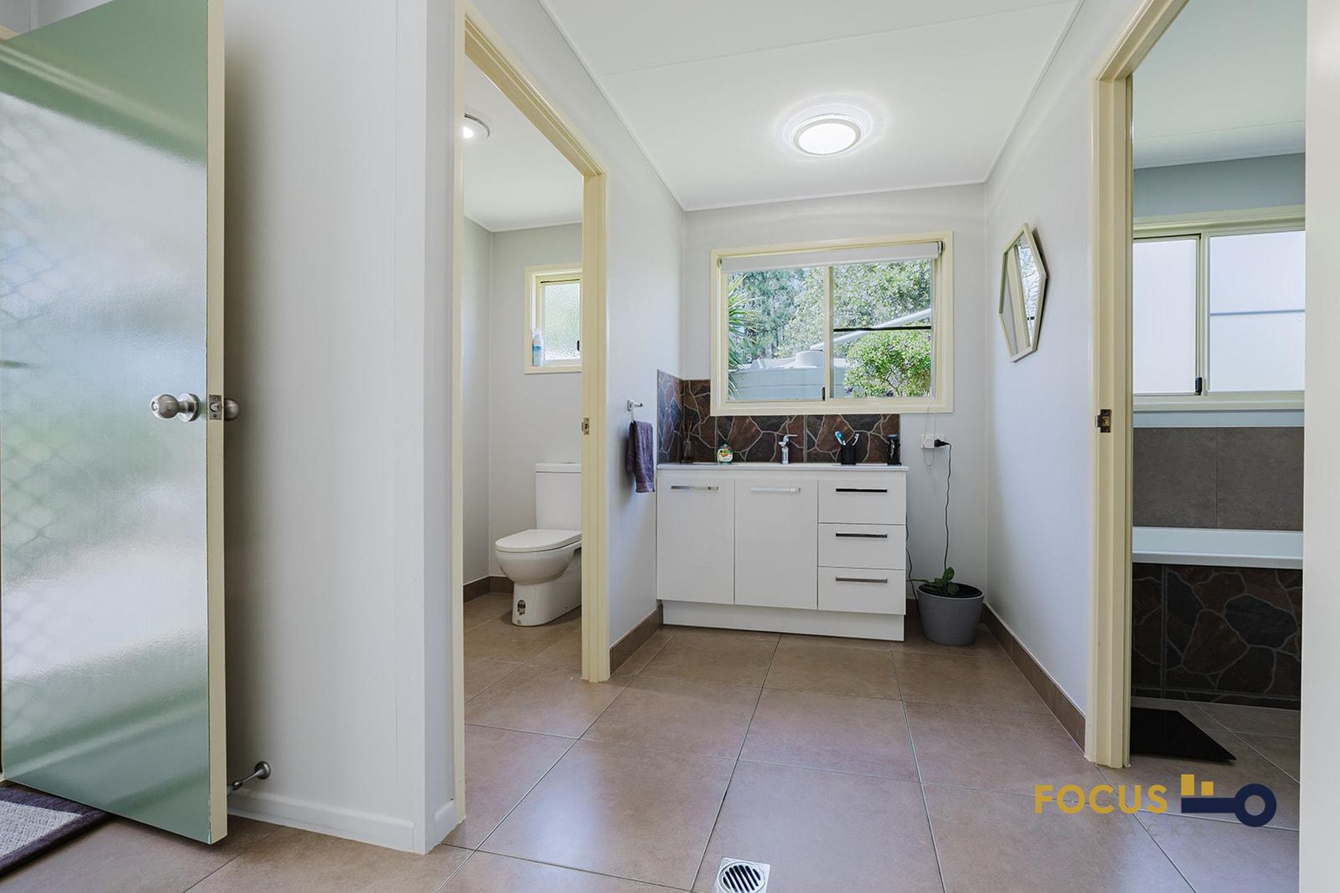 56 Lawrie Road, Sarina Range