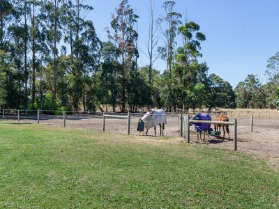 58A McMAHON Road, Worrolong