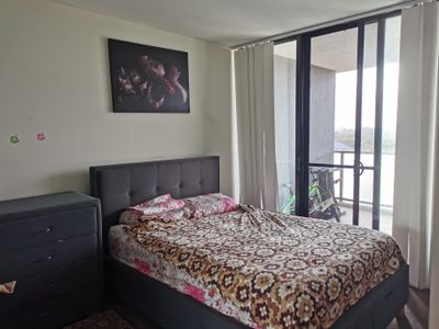 823e / 2 Charles Street, Canterbury