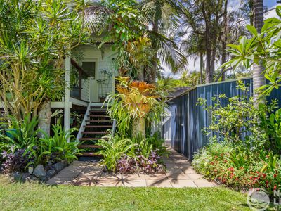 17 Robin Street, South Golden Beach