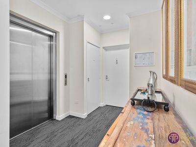 36 / 17 Rockingham Beach Road, Rockingham