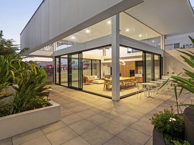 8 / 55 McCallum Lane, Victoria Park