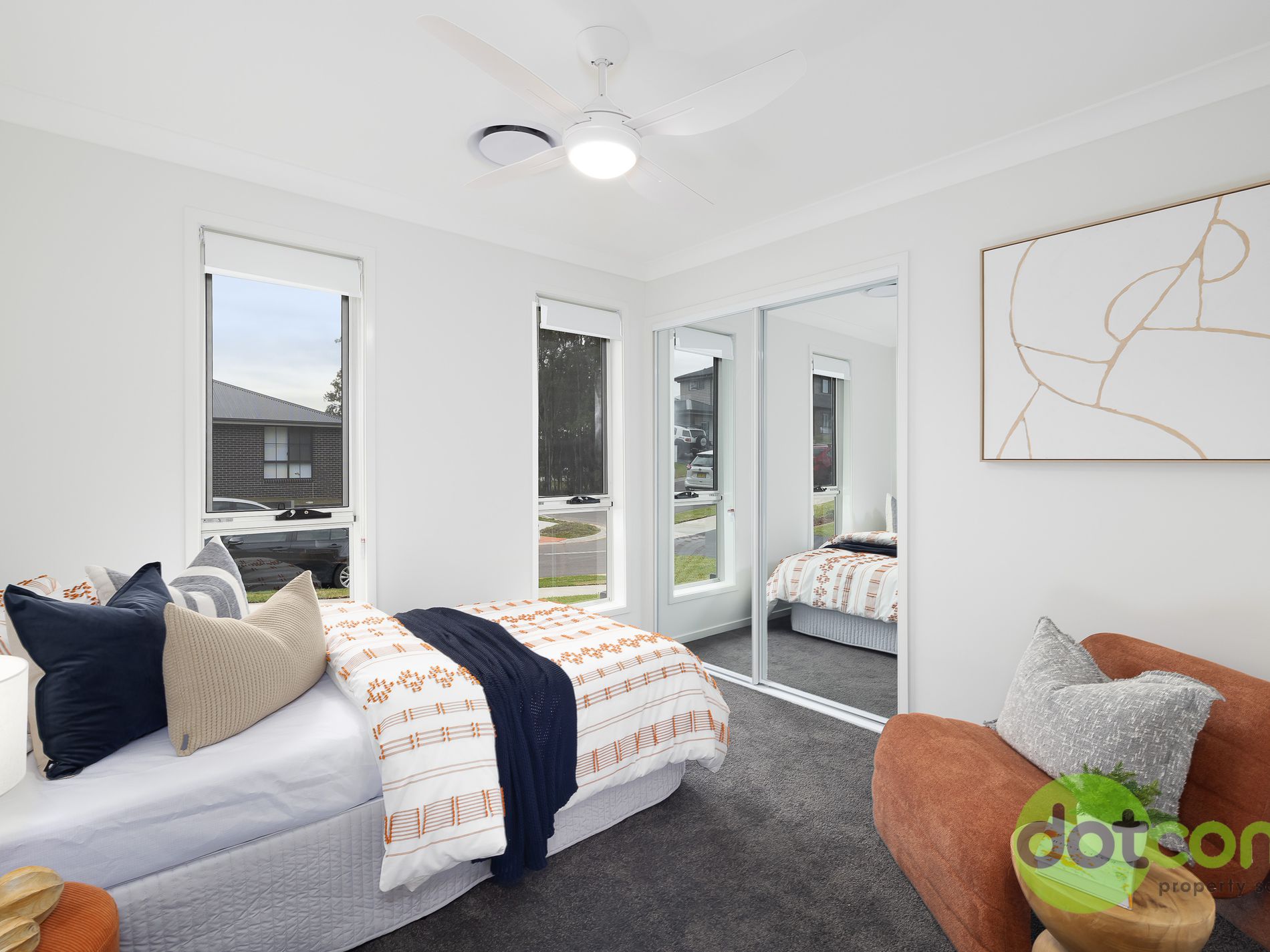2 / 12 Aurora Way, Chisholm