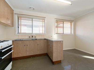 2 / 23 Clyde Street, Box Hill North