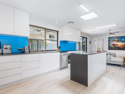 62 Brentwood Avenue, Mooloolaba