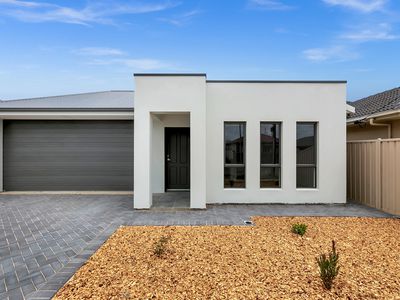 52 Wattle Avenue, Royal Park