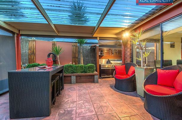 52 Royal Terrace, Craigieburn