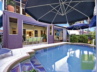 6 Regatta Crescent, Douglas