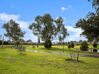 53 Rampart Way, Willetton