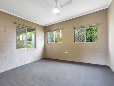 13 Gibson Street, Atherton