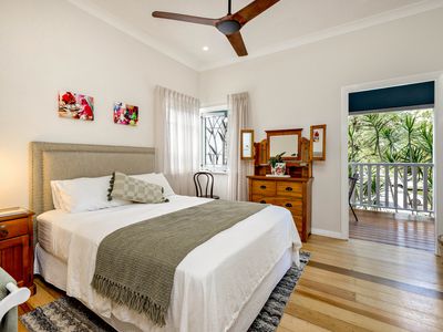 21 BOLAND STREET, Westcourt