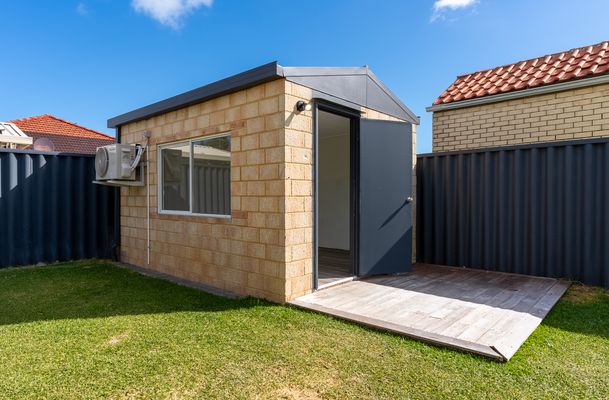 42 Achiever Avenue, Port Kennedy